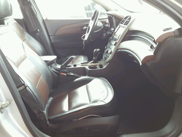 1G11H5SL0EU152466 - 2014 CHEVROLET MALIBU LTZ 银色 照片 5