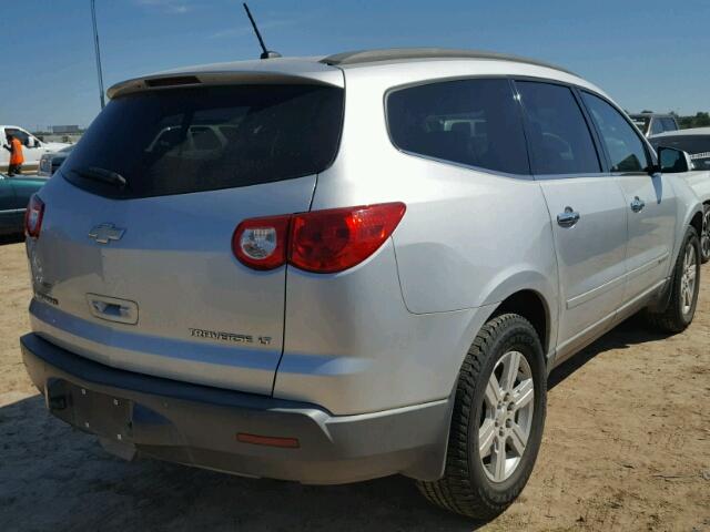 1GNER23D19S148009 - 2009 CHEVROLET TRAVERSE SILVER photo 4