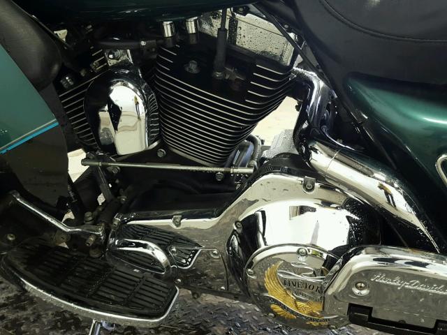 1HD1FCW14YY600553 - 2000 HARLEY-DAVIDSON FLHTCUI Жасыл фото 6