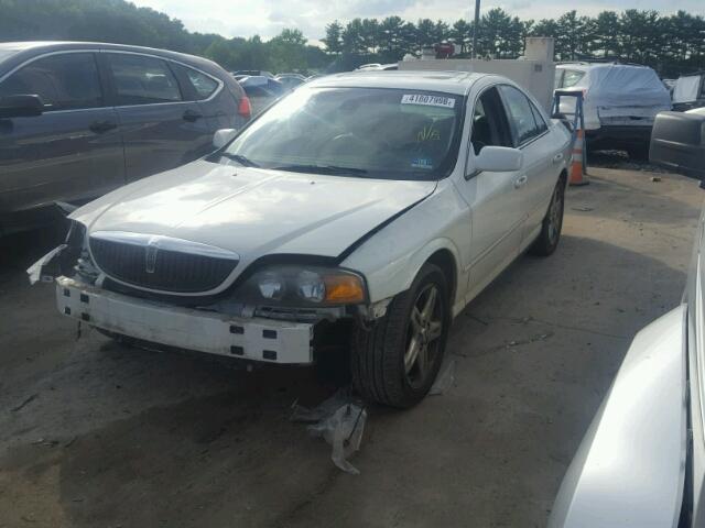 1LNHM87A82Y696577 - 2002 LINCOLN LS 白色 照片 2