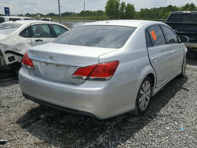 4T1BK3DB8BU434318 - 2011 TOYOTA AVALON BAS Silber Foto 4