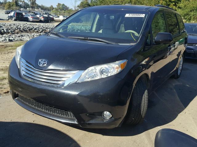 5TDYK3DC1CS228318 - 2012 TOYOTA SIENNA XLE BLACK photo 2