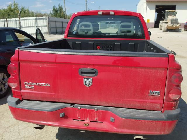 1D7HW48NX5S231434 - 2005 DODGE DAKOTA QUA RED photo 6