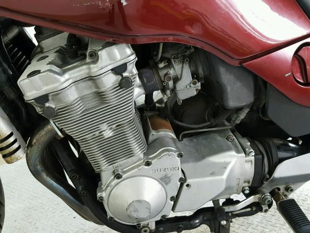 JS1GV74G4M2100865 - 1991 SUZUKI GSX1100 G RED photo 11