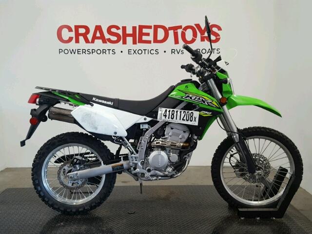 JKALXMS17JDA29394 - 2018 KAWASAKI KLX250 SJ TWO TONE photo 1