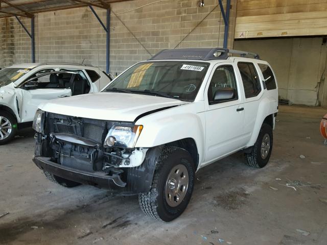 5N1AN0NW0EN805232 - 2014 NISSAN XTERRA X WHITE photo 2