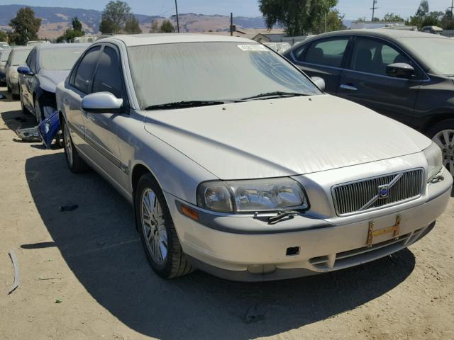 YV1TS90D611159898 - 2001 VOLVO S80 T6 SILVER photo 1