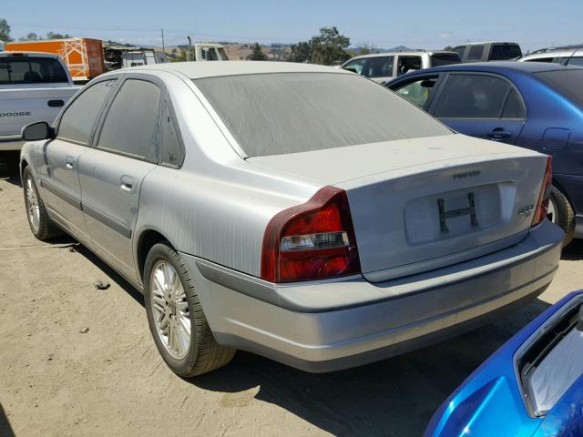 YV1TS90D611159898 - 2001 VOLVO S80 T6 SILVER photo 3