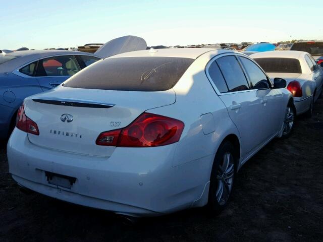 JN1CV6AP4DM304303 - 2013 INFINITI G37 BASE WHITE photo 4