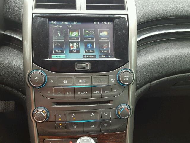 1G11C5SA7DF257490 - 2013 CHEVROLET MALIBU 1LT ვერცხლისფერი ფოტო 9