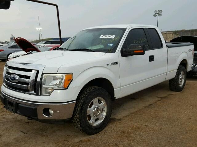 1FTFX1EF8BFB66808 - 2011 FORD F150 WHITE photo 2