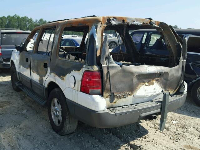 1FMPU15546LA82993 - 2006 FORD EXPEDITION WHITE photo 3