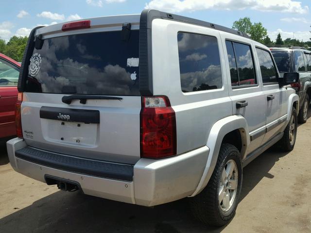 1J8HG48NX6C213706 - 2006 JEEP COMMANDER 银色 照片 4