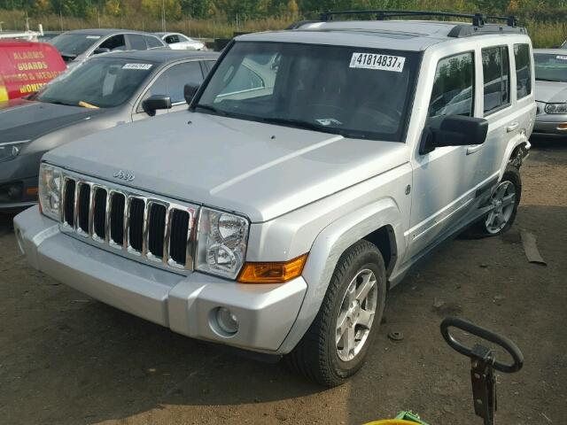 1J8HG48P07C528498 - 2007 JEEP COMMANDER SILVER photo 2