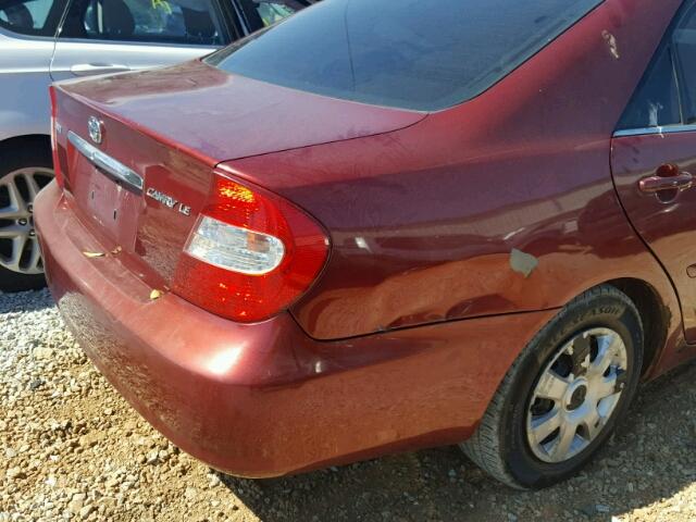 4T1BE30K92U588579 - 2002 TOYOTA CAMRY LE RED photo 9