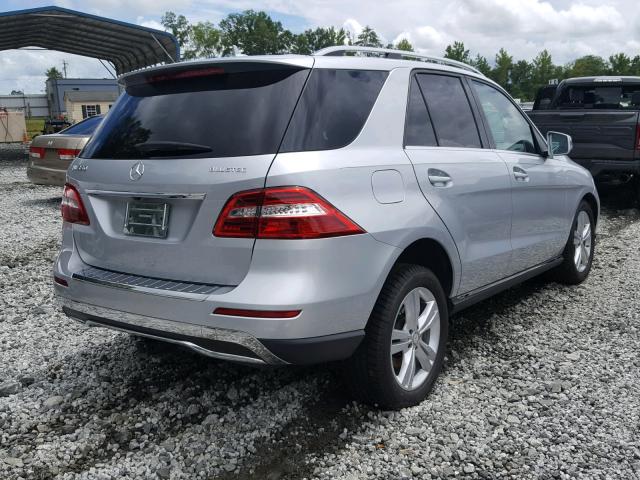 4JGDA2EB9EA286478 - 2014 MERCEDES-BENZ ML 350 BLU SILVER photo 4