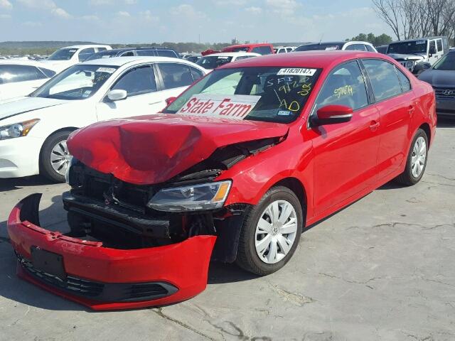 3VWD17AJ9EM401563 - 2014 VOLKSWAGEN JETTA SE RED photo 2