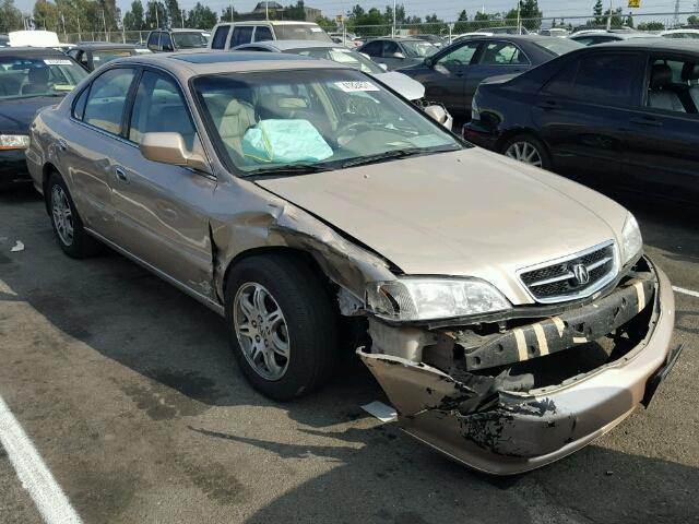 19UUA5672YA024369 - 2000 ACURA 3.2TL GOLD photo 1