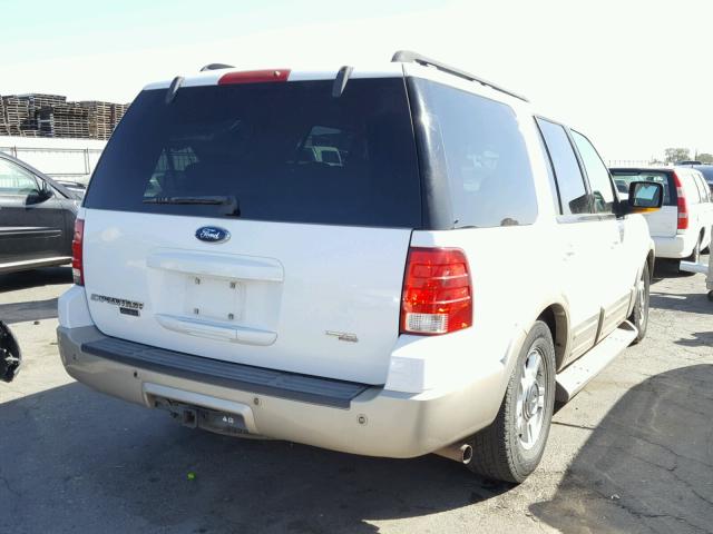 1FMFU18575LA32790 - 2005 FORD EXPEDITION TWO TONE photo 4