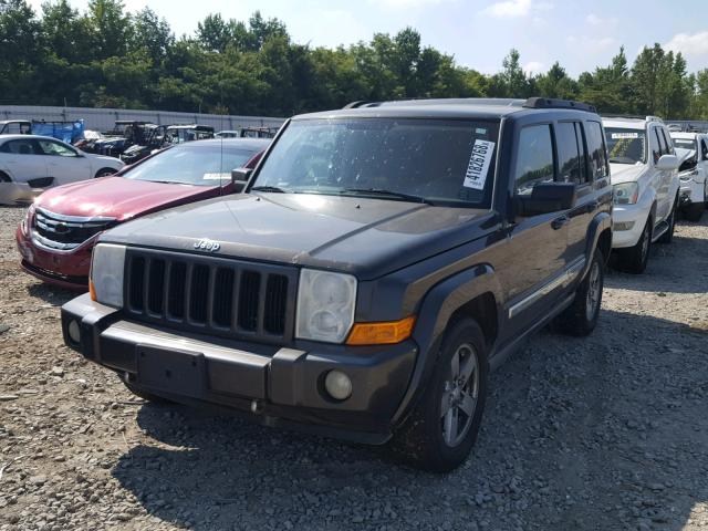 1J8HG48K16C273556 - 2006 JEEP COMMANDER CHARCOAL photo 2