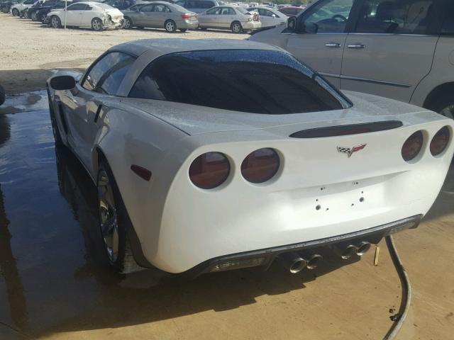 1G1YX2DW5C5105836 - 2012 CHEVROLET CORVETTE G WHITE photo 3