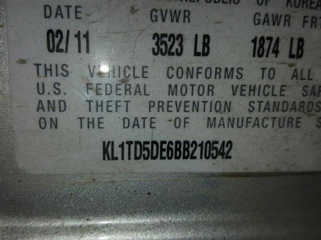 KL1TD5DE6BB210542 - 2011 CHEVROLET AVEO LS SILVER photo 10