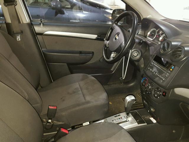 KL1TD5DE6BB210542 - 2011 CHEVROLET AVEO LS SILVER photo 5