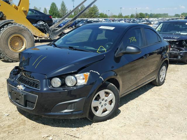 1G1JA5SHXD4255070 - 2013 CHEVROLET SONIC LS 黑色 照片 2