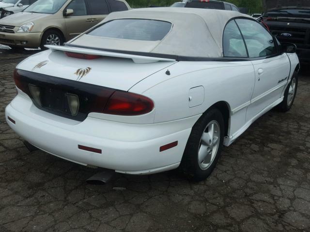 4G2JB32T0XB200532 - 1999 PONTIAC SUNFIRE GT WHITE photo 4