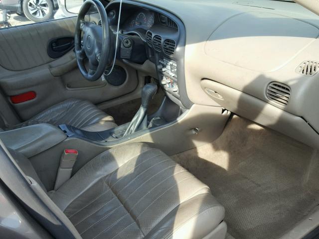 1G2WP52K33F172983 - 2003 PONTIAC GRAND PRIX BROWN photo 5