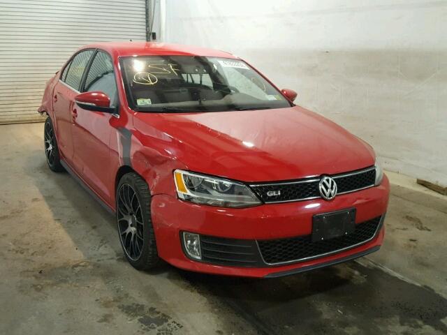 3VW5A7AJ4DM273512 - 2013 VOLKSWAGEN JETTA GLI RED photo 1