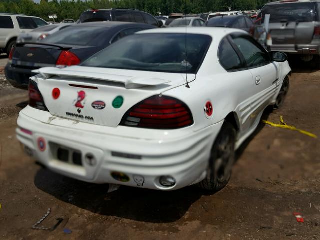1G2NF12E72C184619 - 2002 PONTIAC GRAND AM S WHITE photo 4