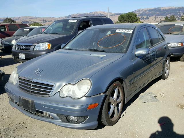 WDBRF40J85A747027 - 2005 MERCEDES-BENZ C 230K SPO BLUE photo 2