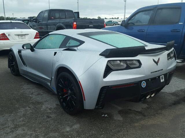 1G1YT2D67F5600829 - 2015 CHEVROLET CORVETTE SILVER photo 3