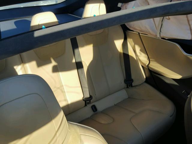 5YJSA1H13EFP65494 - 2014 TESLA MODEL S WHITE photo 6