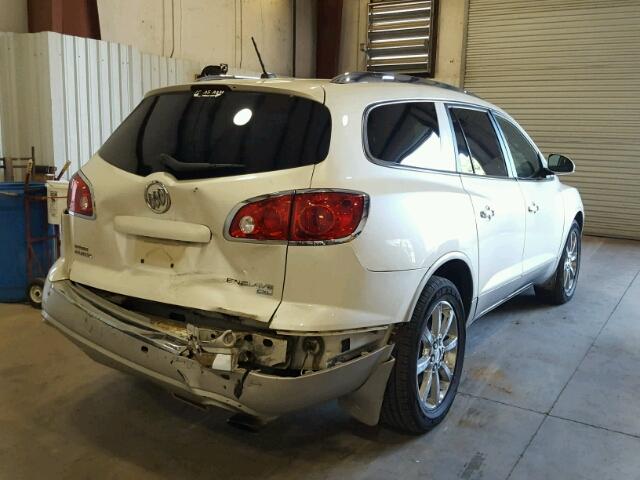 5GAKRBED8BJ174905 - 2011 BUICK ENCLAVE CX WHITE photo 4