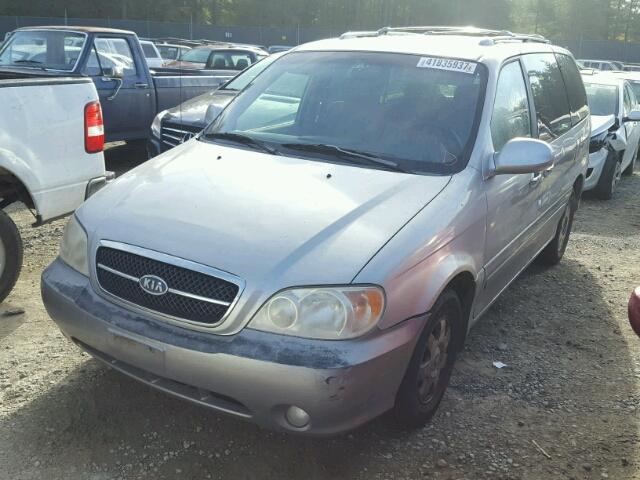 KNDUP131X46511242 - 2004 KIA SEDONA SILVER photo 2