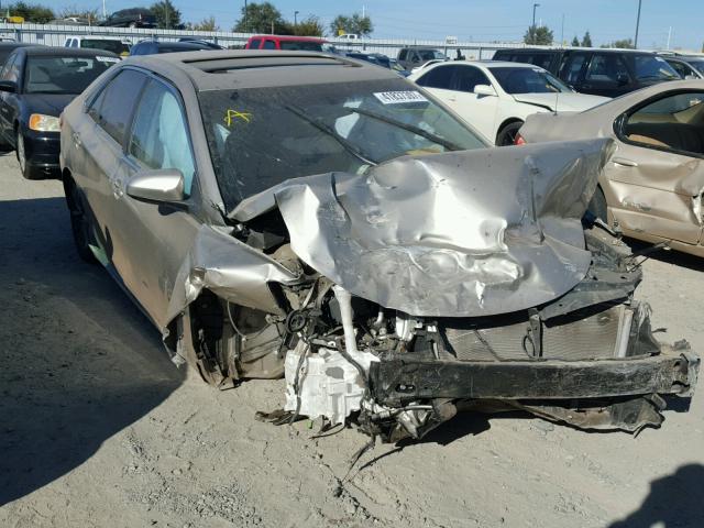 4T1BF1FK3FU498214 - 2015 TOYOTA CAMRY LE ოქროსფერი ფოტო 1