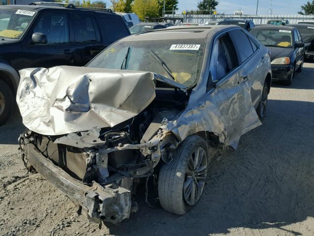 4T1BF1FK3FU498214 - 2015 TOYOTA CAMRY LE ოქროსფერი ფოტო 2