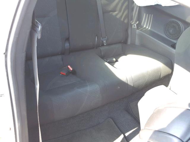 JTKJF5C72B3018986 - 2011 TOYOTA SCION TC 银色 照片 6