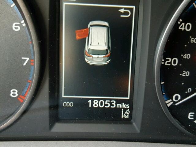 JTMZFREV3HJ703130 - 2017 TOYOTA RAV4 LE Boz foto 8