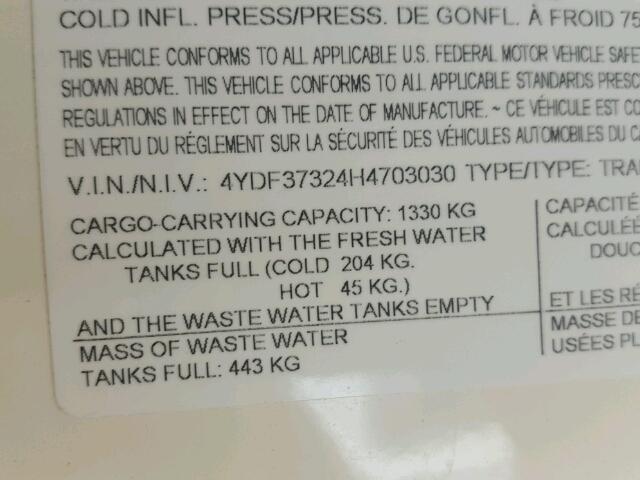 4YDF37324H4703030 - 2017 KEYSTONE MONTANA WHITE photo 10