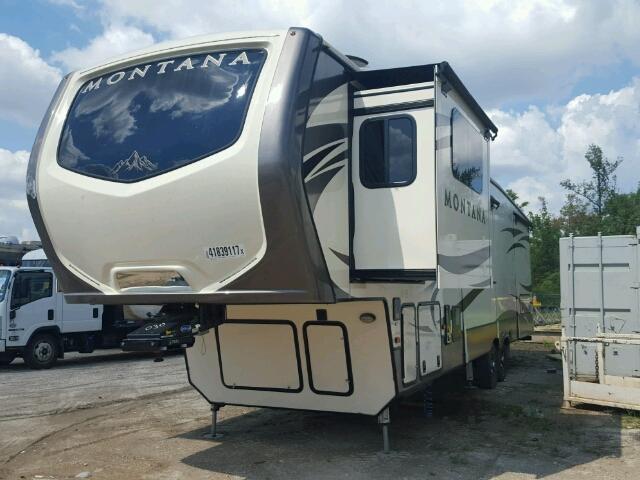 4YDF37324H4703030 - 2017 KEYSTONE MONTANA WHITE photo 2