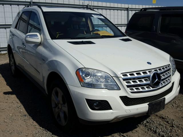 4JGBB2FB6AA603047 - 2010 MERCEDES-BENZ ML 350 BLU WHITE photo 1