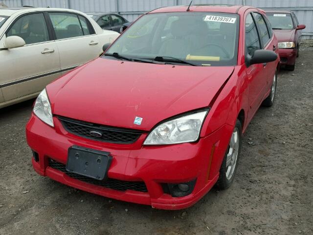 1FAHP37N47W285350 - 2007 FORD FOCUS ZX5 RED photo 2