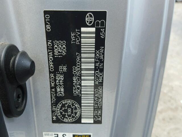 JTKJF5C77B3000967 - 2011 TOYOTA SCION TC 银色 照片 10