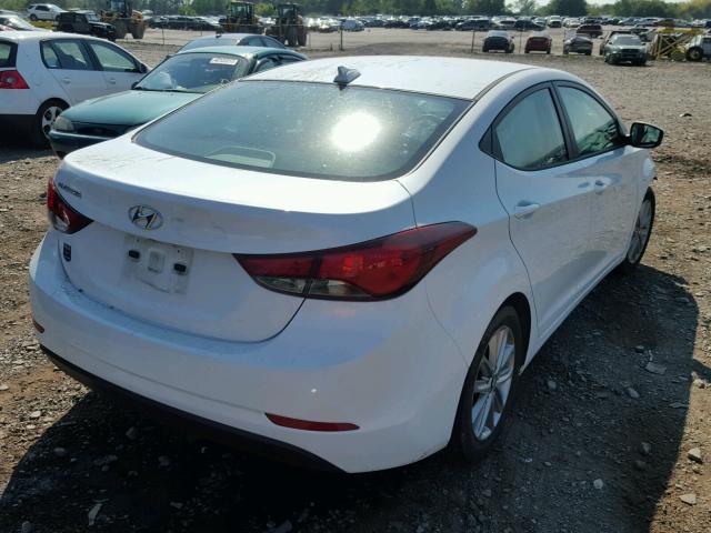 5NPDH4AE3GH665094 - 2016 HYUNDAI ELANTRA SE WHITE photo 4