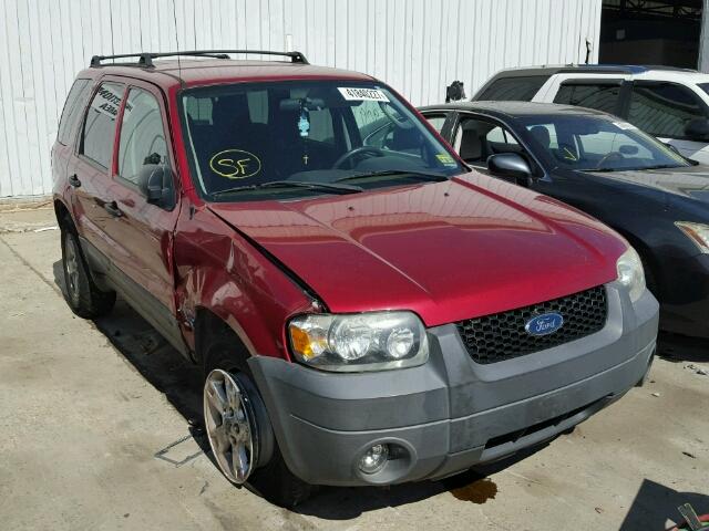 1FMYU93175KB52705 - 2005 FORD ESCAPE RED photo 1