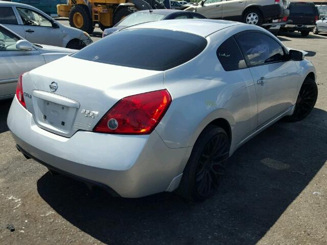 1N4BL24E38C188546 - 2008 NISSAN ALTIMA 3.5 SILVER photo 4