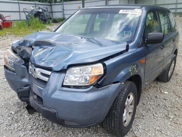 5FNYF18116B002760 - 2006 HONDA PILOT LX GRAY photo 2